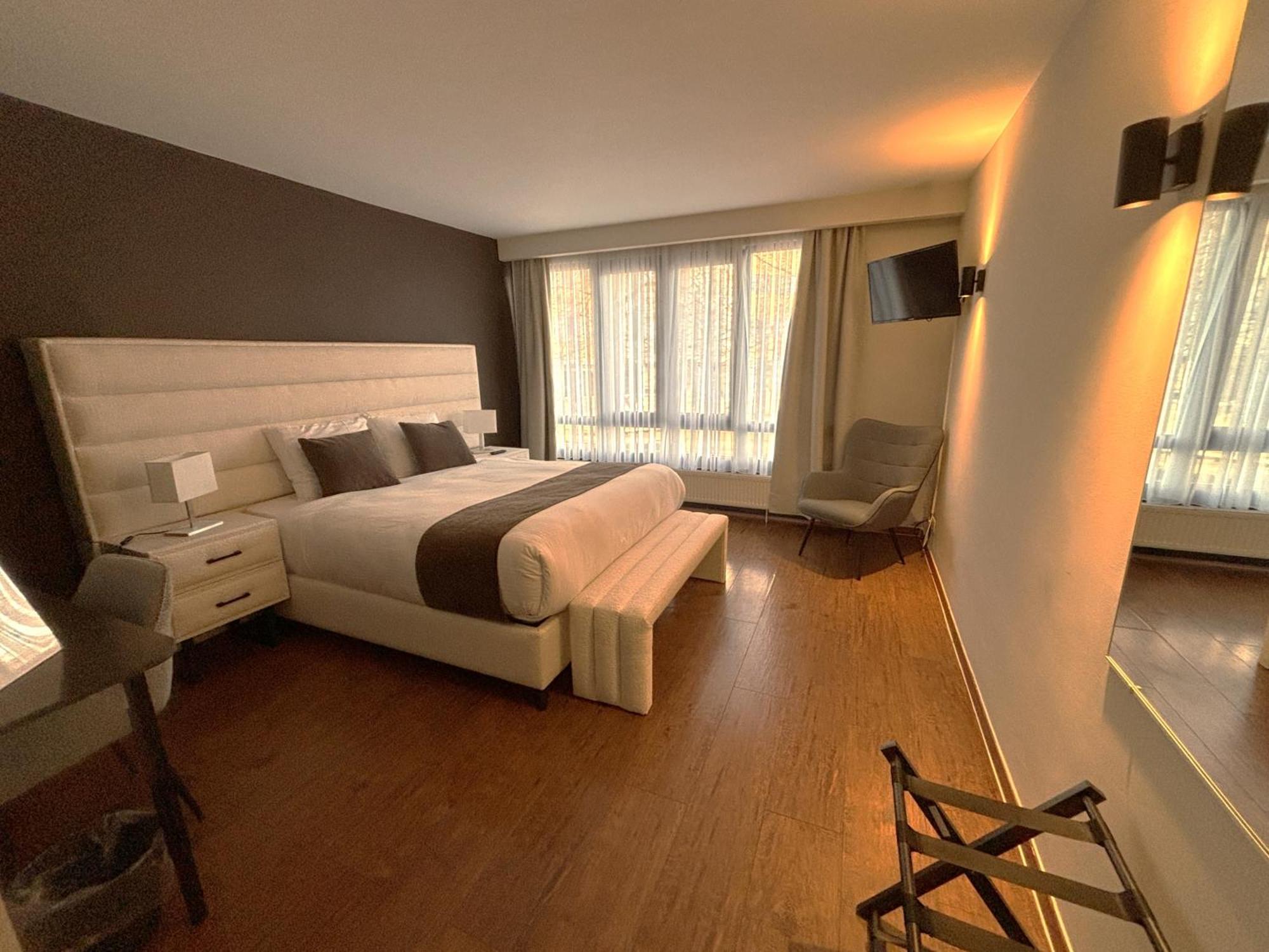 Escale Hotel Saint-Gilles Εξωτερικό φωτογραφία