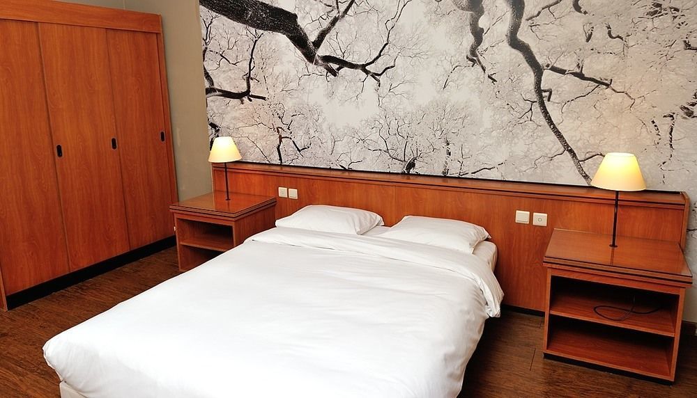 Escale Hotel Saint-Gilles Εξωτερικό φωτογραφία