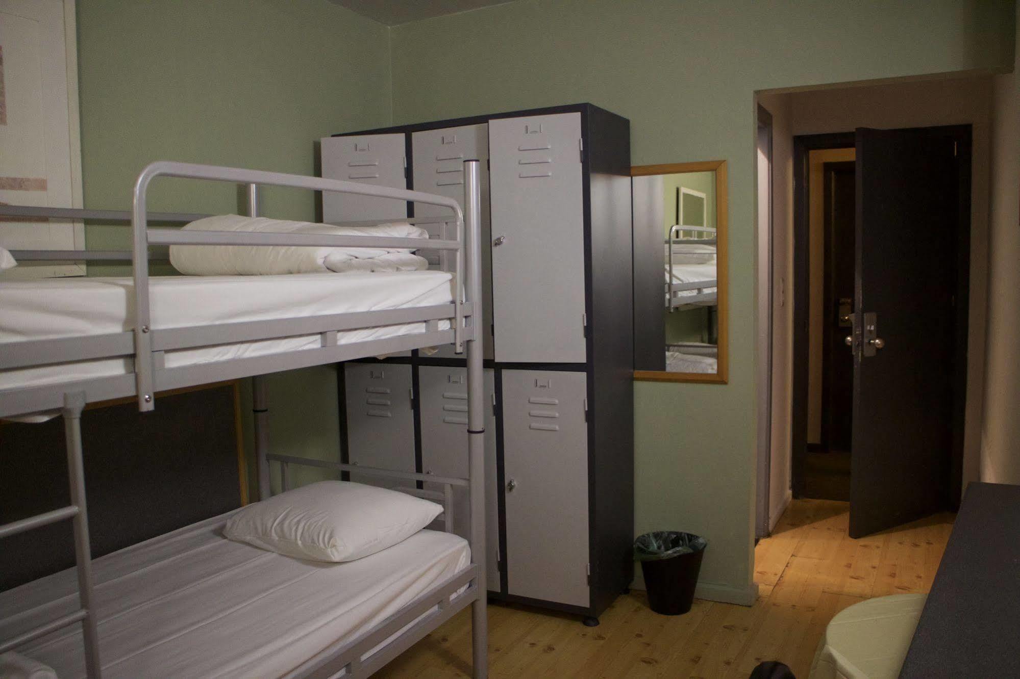 Escale Hotel Saint-Gilles Εξωτερικό φωτογραφία